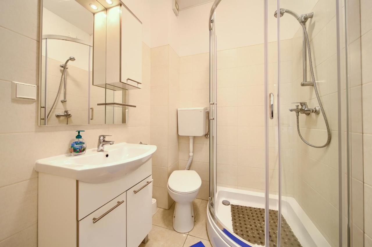 Apartmani Mara Matic Malinska Εξωτερικό φωτογραφία
