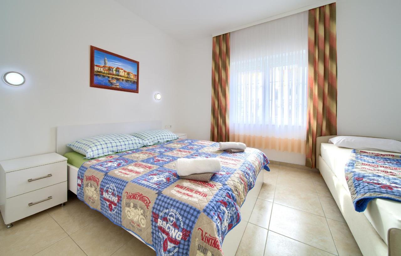 Apartmani Mara Matic Malinska Εξωτερικό φωτογραφία