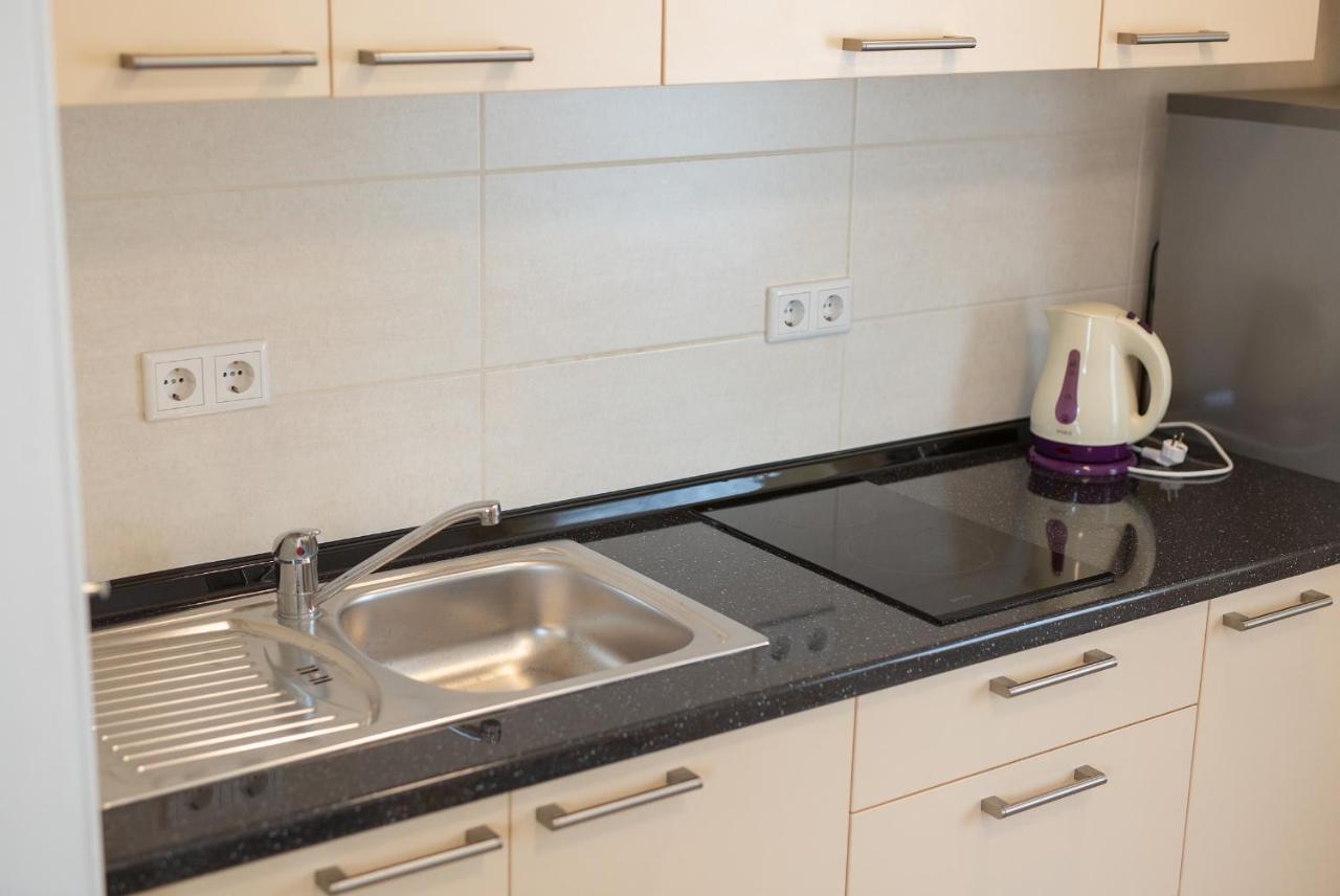 Apartmani Mara Matic Malinska Εξωτερικό φωτογραφία