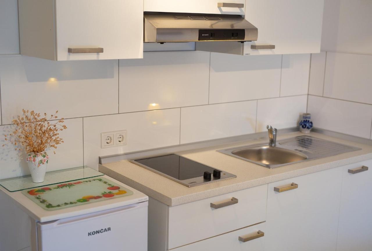 Apartmani Mara Matic Malinska Εξωτερικό φωτογραφία