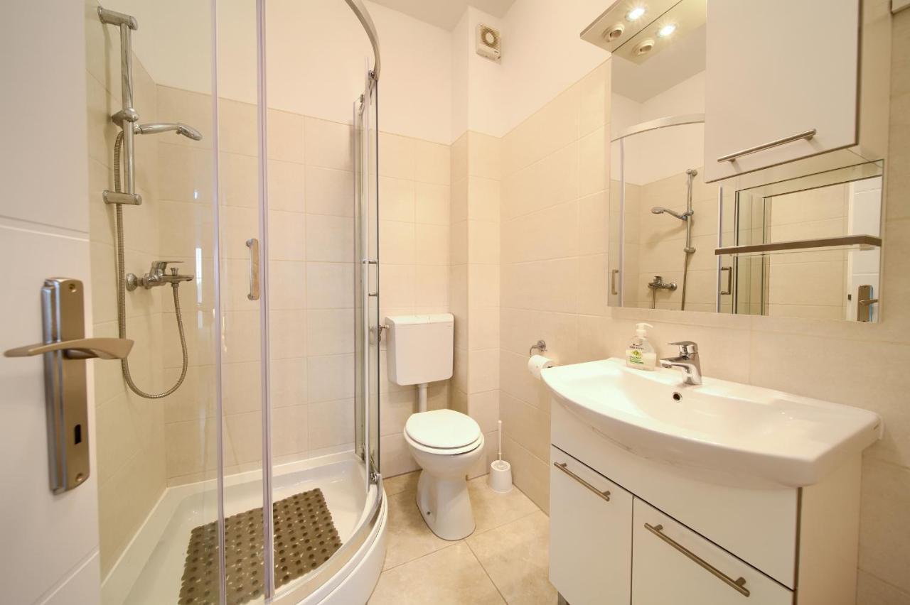 Apartmani Mara Matic Malinska Εξωτερικό φωτογραφία
